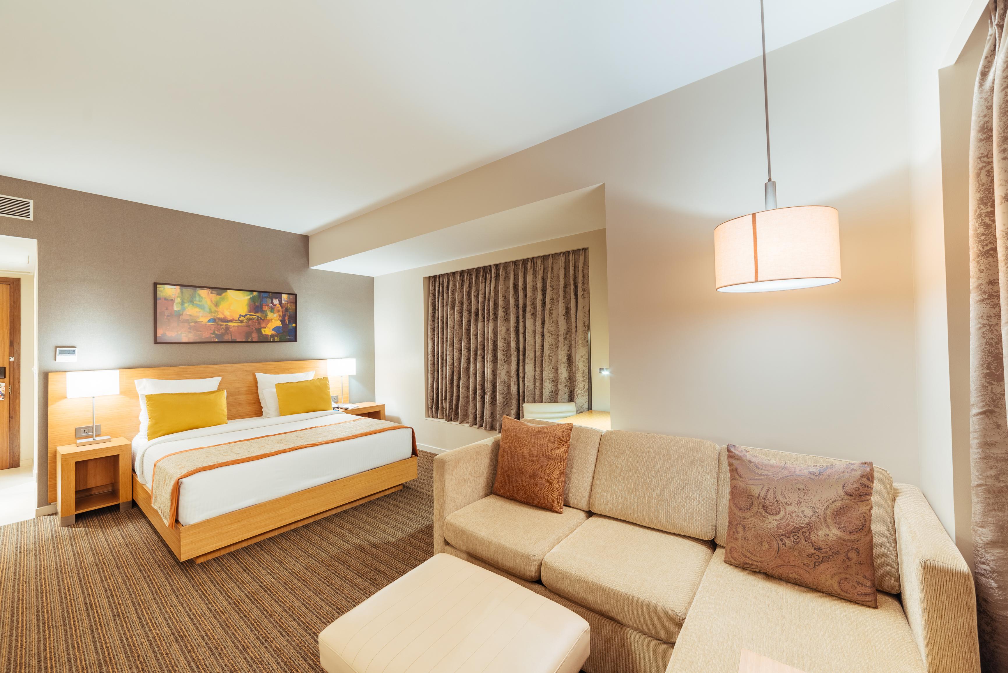 Novotel Lucknow Gomti Nagar Экстерьер фото