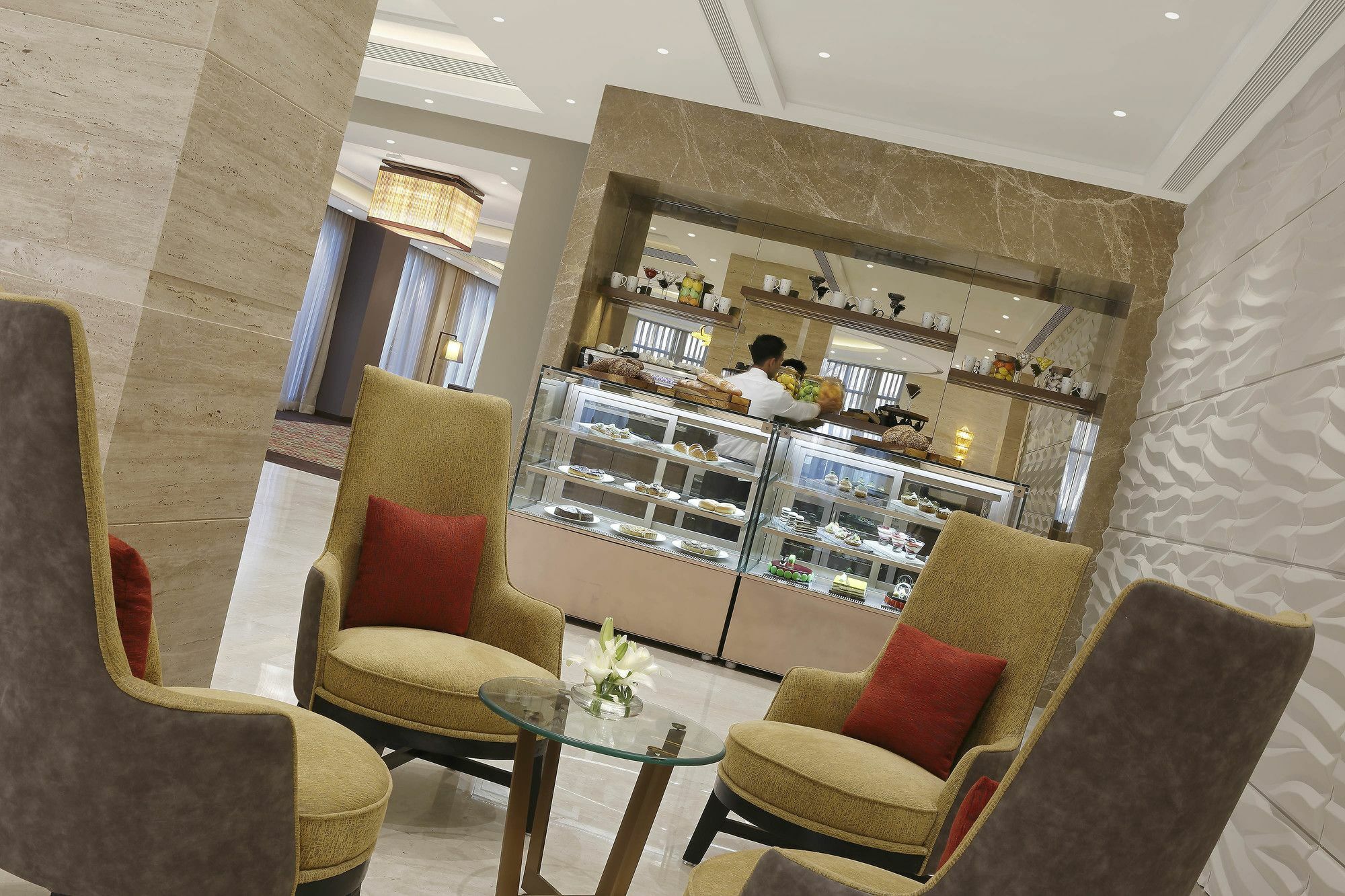 Novotel Lucknow Gomti Nagar Экстерьер фото
